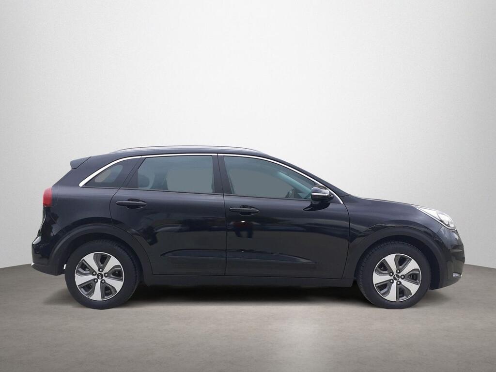 Kia Niro 1.6 GDi Híbrido 104kW (141CV) Drive 3 Kia Niro 1.6 GDi Híbrido 104kW (141CV) Drive 3
