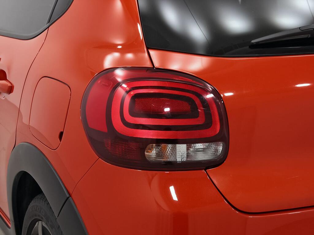 Citroën C3 PureTech 60KW (82CV) SHINE 31 Citroën C3 PureTech 60KW (82CV) SHINE 31