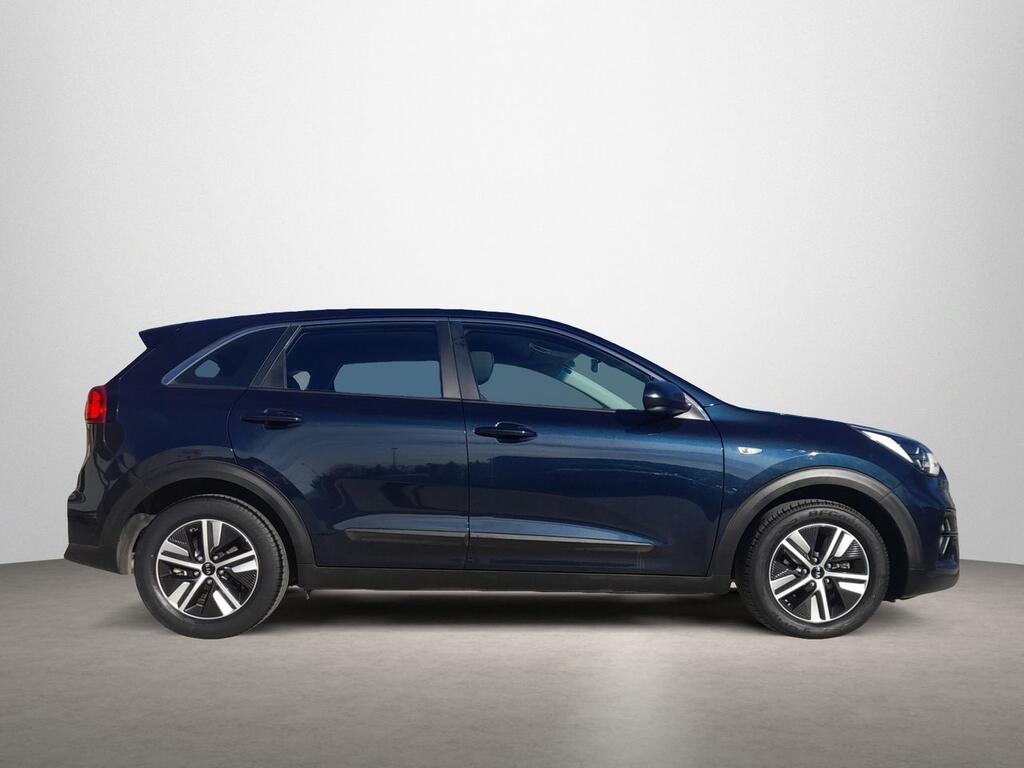 Kia Niro 1.6 GDi HEV 104kW (141CV) Drive 6 Kia Niro 1.6 GDi HEV 104kW (141CV) Drive 6