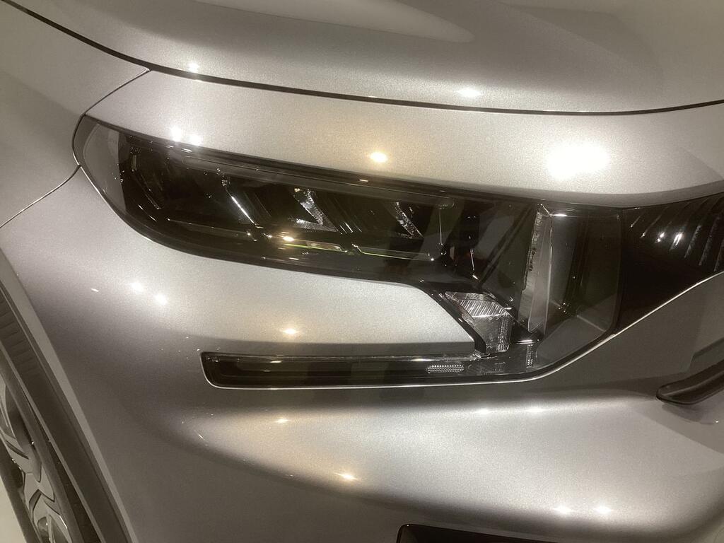 Citroën C3 Aircross Hybrid 145 ë-DCS6 PLUS 14 Citroën C3 Aircross Hybrid 145 ë-DCS6 PLUS 14