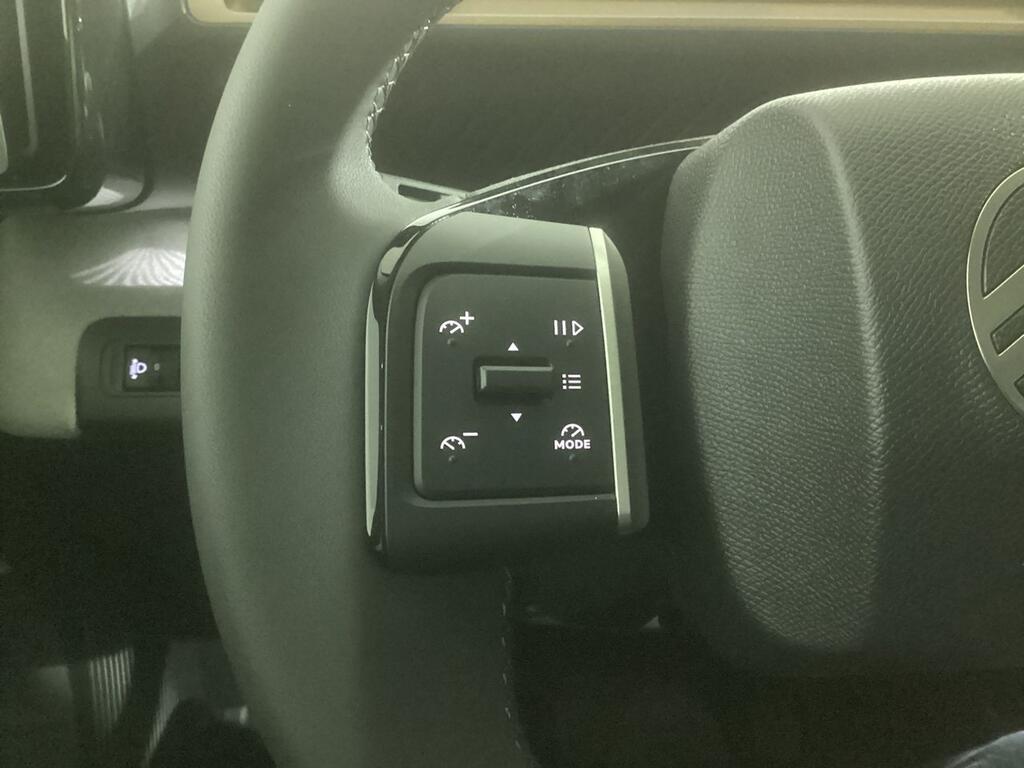 Citroën C3 Aircross Hybrid 145 ë-DCS6 PLUS 15 Citroën C3 Aircross Hybrid 145 ë-DCS6 PLUS 15