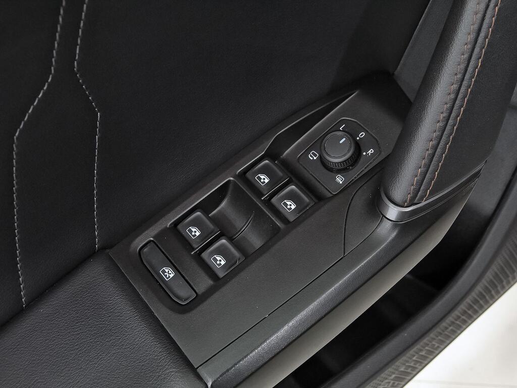 Cupra Formentor 1.5 TSI 110kW (150 CV) DSG 10 Cupra Formentor 1.5 TSI 110kW (150 CV) DSG 10