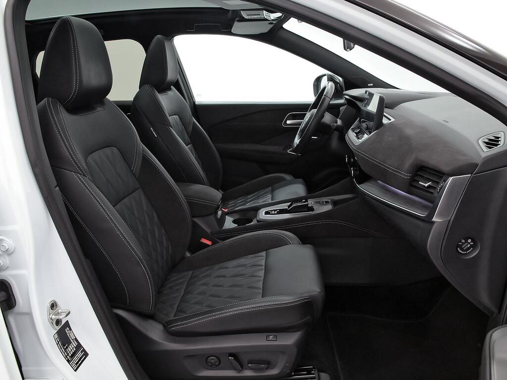 Nissan Qashqai E-POWER 140 KW (190 CV) Tekna Premium 7 Nissan Qashqai E-POWER 140 KW (190 CV) Tekna Premium 7