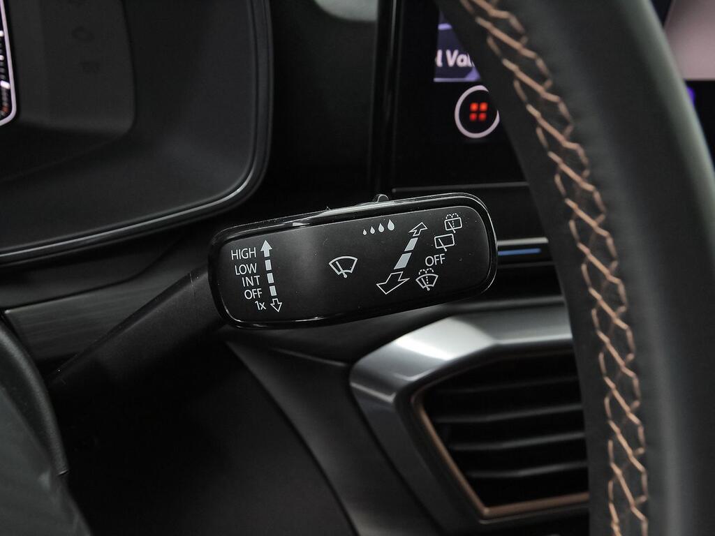 Cupra Formentor 1.5 TSI 110kW (150 CV) 14 Cupra Formentor 1.5 TSI 110kW (150 CV) 14