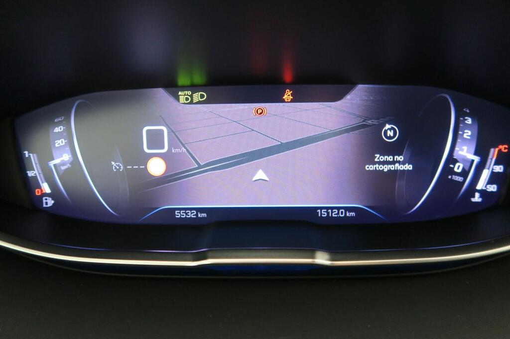 Peugeot 3008 1.2 PureTech 96KW S&S Allure Pack 9 Peugeot 3008 1.2 PureTech 96KW S&S Allure Pack 9