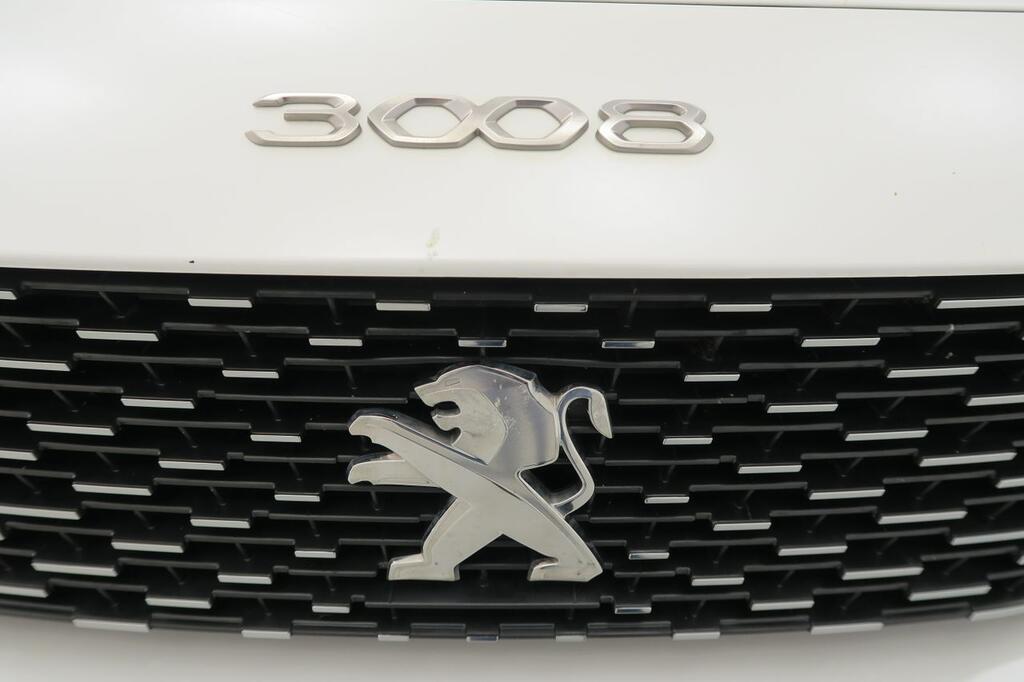Peugeot 3008 1.2 PureTech 96KW S&S Allure Pack 20 Peugeot 3008 1.2 PureTech 96KW S&S Allure Pack 20