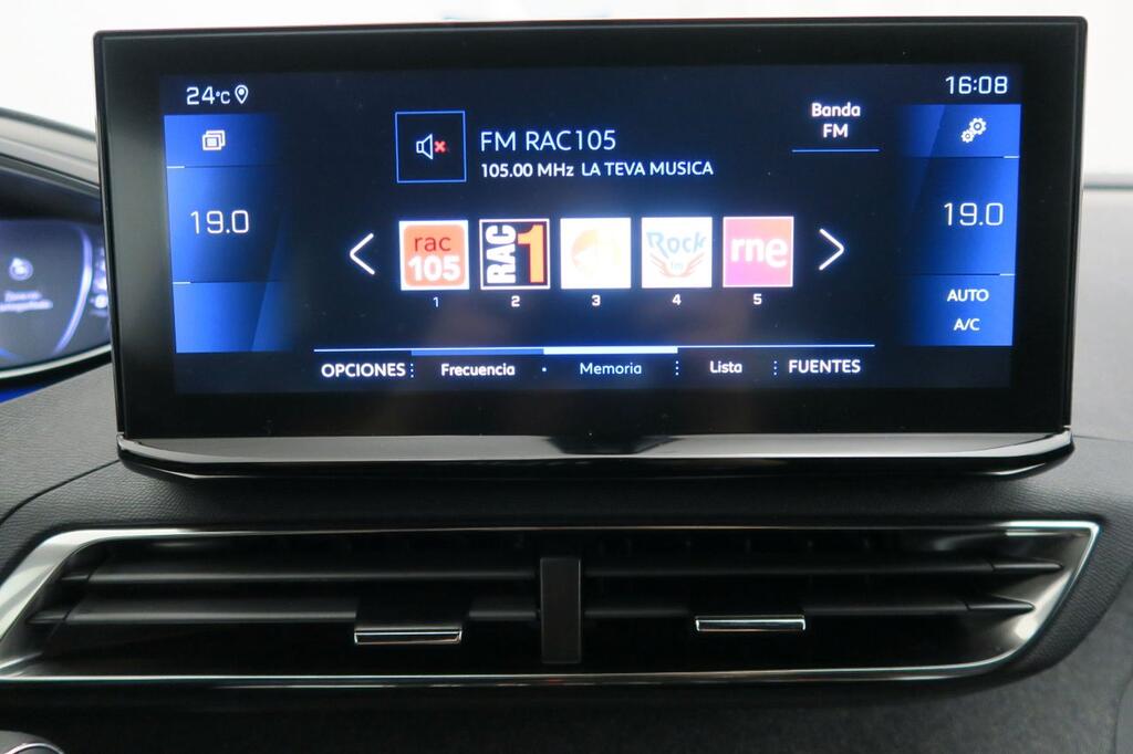 Peugeot 3008 1.2 PureTech 96KW S&S Allure Pack 8 Peugeot 3008 1.2 PureTech 96KW S&S Allure Pack 8