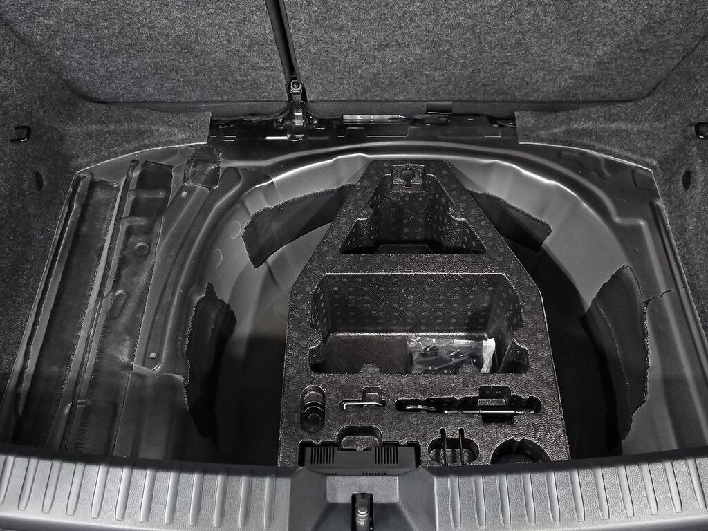 Seat Ibiza 1.0 TSI 85kW Special Edition Xcellence 29 Seat Ibiza 1.0 TSI 85kW Special Edition Xcellence 29