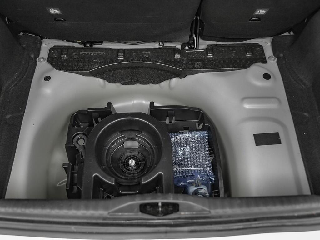 Citroën C3 BlueHDi 75KW (100CV) S&S Feel Pack 32 Citroën C3 BlueHDi 75KW (100CV) S&S Feel Pack 32