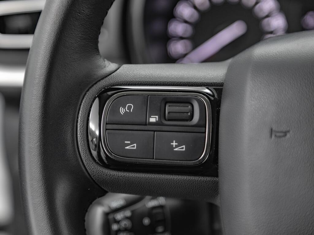 Citroën C3 BlueHDi 75KW (100CV) S&S Feel Pack 16 Citroën C3 BlueHDi 75KW (100CV) S&S Feel Pack 16