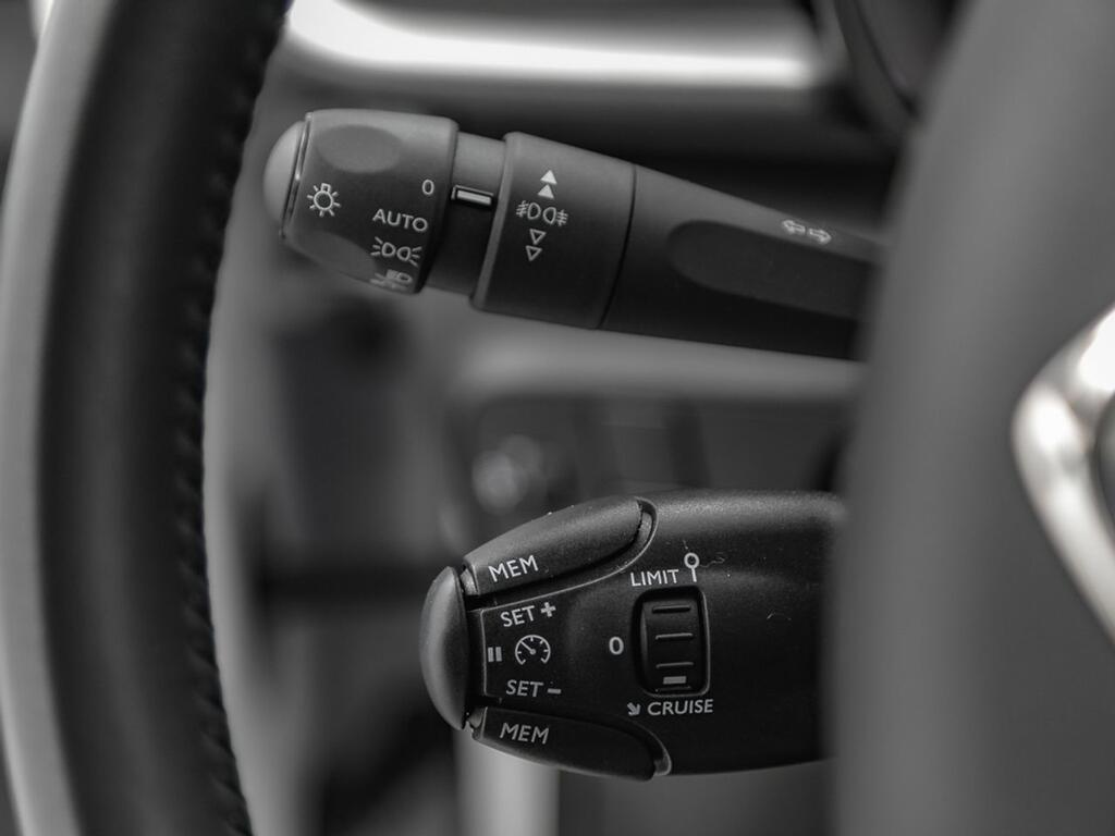 Citroën C3 BlueHDi 75KW (100CV) S&S Feel Pack 14 Citroën C3 BlueHDi 75KW (100CV) S&S Feel Pack 14