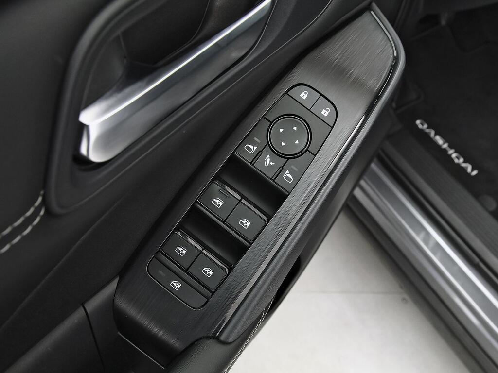 Nissan Qashqai DIG-T 103kW (140CV) mHEV 4x2 Acenta 14 Nissan Qashqai DIG-T 103kW (140CV) mHEV 4x2 Acenta 14