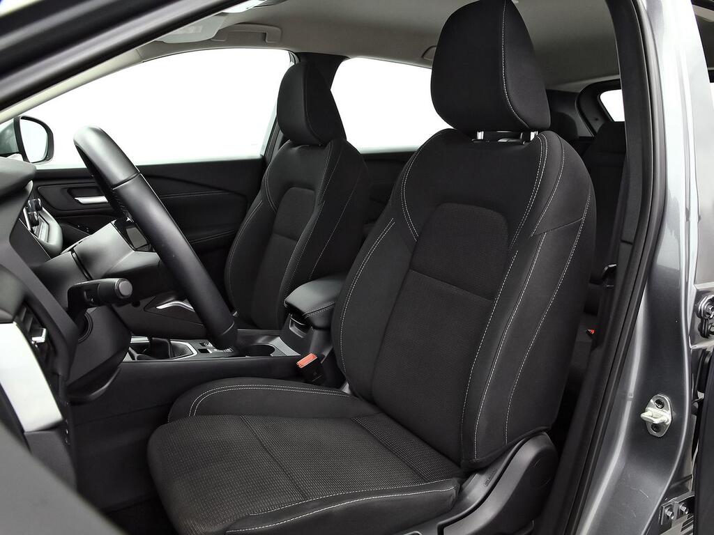 Nissan Qashqai DIG-T 103kW (140CV) mHEV 4x2 Acenta 12 Nissan Qashqai DIG-T 103kW (140CV) mHEV 4x2 Acenta 12