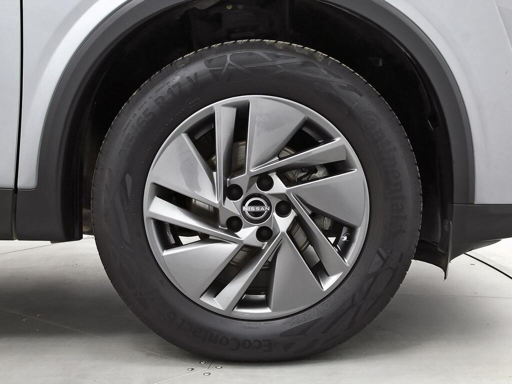 Nissan Qashqai DIG-T 103kW (140CV) mHEV 4x2 Acenta 10 Nissan Qashqai DIG-T 103kW (140CV) mHEV 4x2 Acenta 10