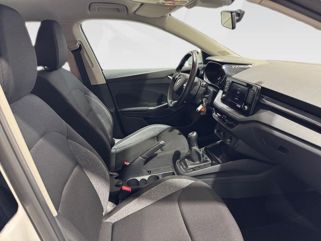 Skoda Fabia 1.0 MPI 59KW (80CV) Active 5 Skoda Fabia 1.0 MPI 59KW (80CV) Active 5