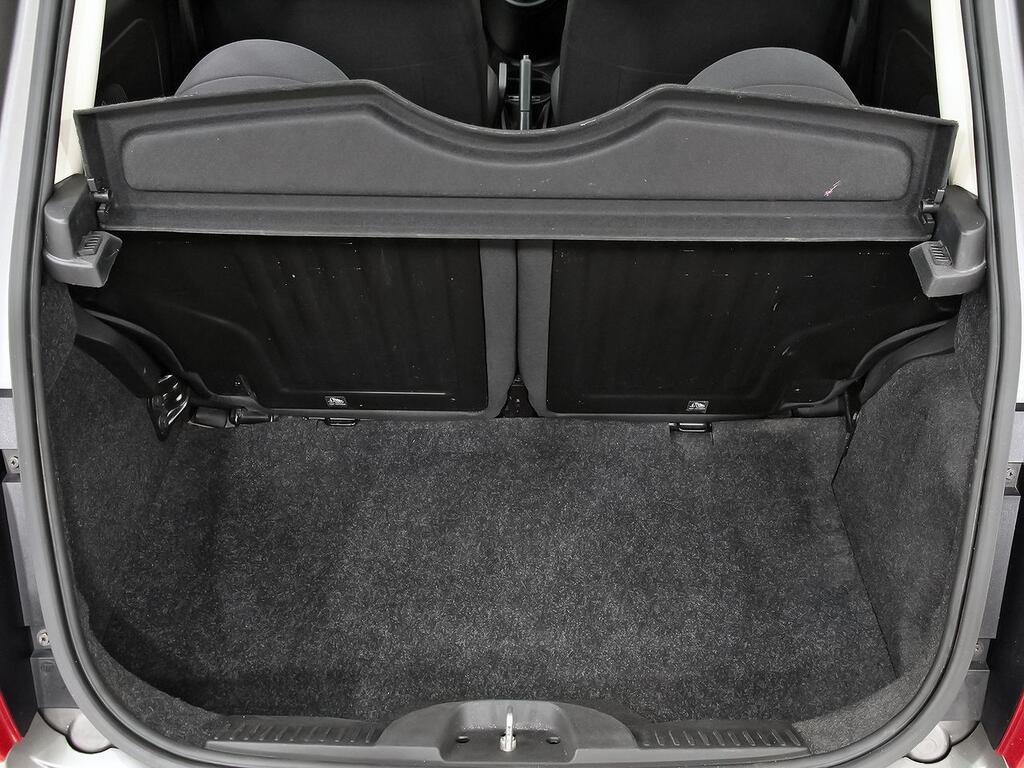 Fiat 500 Monotrim 1.0 Hybrid 51KW (70 CV) 10 Fiat 500 Monotrim 1.0 Hybrid 51KW (70 CV) 10