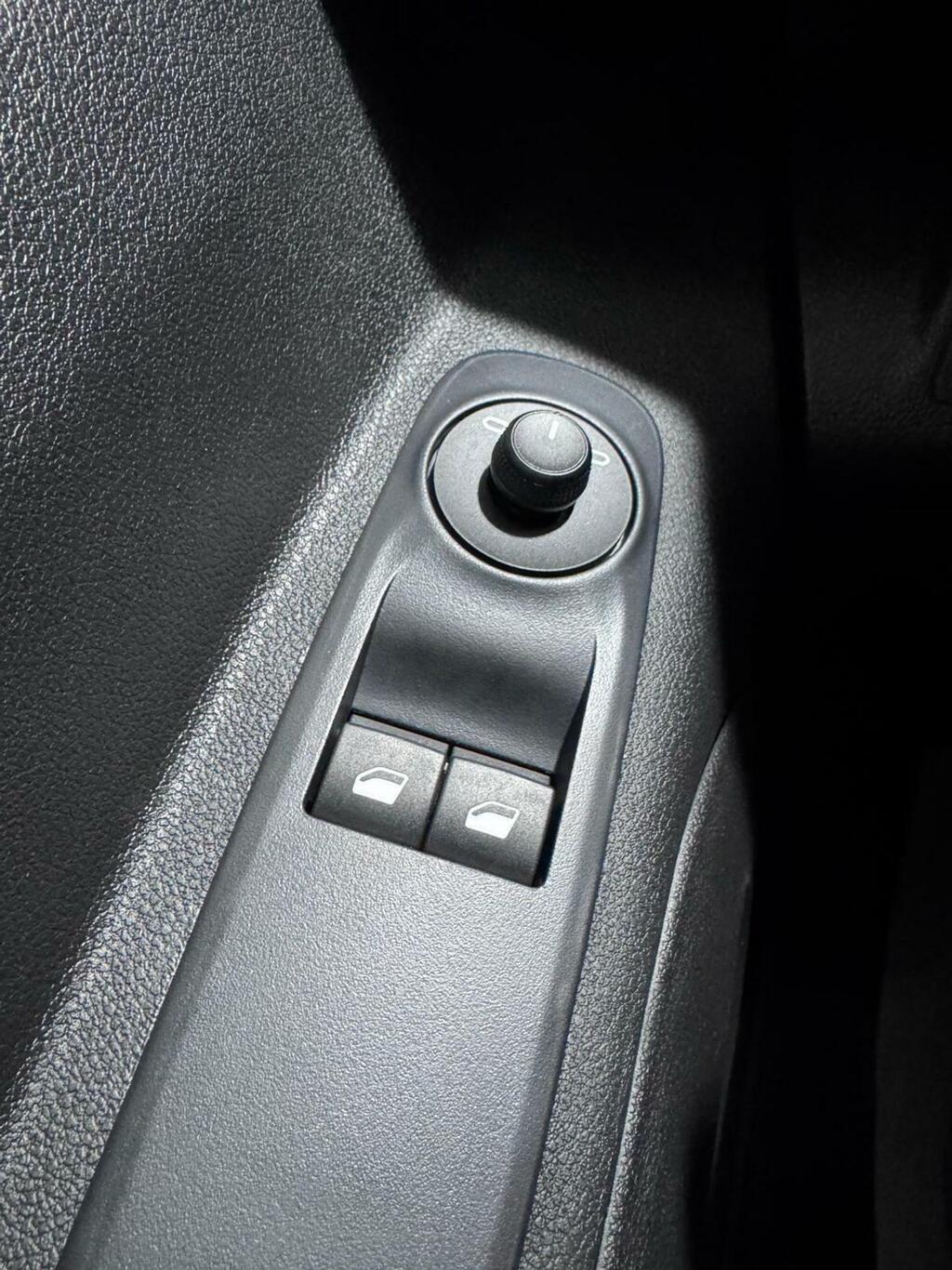 Citroën Berlingo 1.5 BLUEHDI 100 TALLA M YOU 4P (N1) (KMO) 14 Citroën Berlingo 1.5 BLUEHDI 100 TALLA M YOU 4P (N1) (KMO) 14