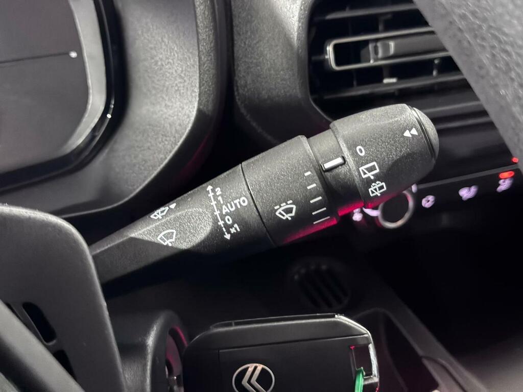 Citroën Berlingo 1.5 BLUEHDI 100 TALLA M YOU 4P (N1) (KMO) 16 Citroën Berlingo 1.5 BLUEHDI 100 TALLA M YOU 4P (N1) (KMO) 16