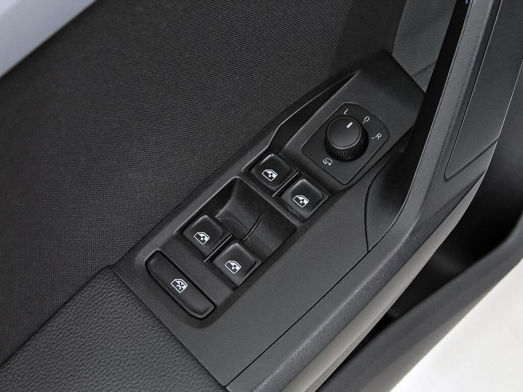 Seat Ibiza 1.0 TSI 81kW (110CV) FR Plus 10