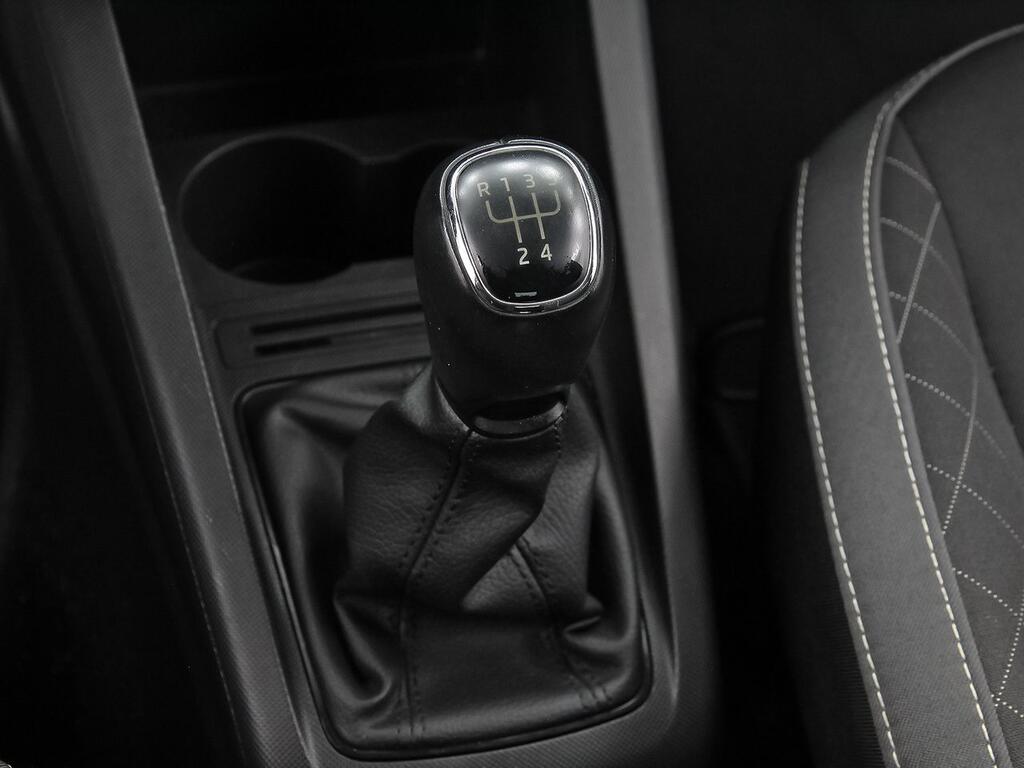 Skoda Fabia 1.0 TSI 70KW (95cv) Ambition 24 Skoda Fabia 1.0 TSI 70KW (95cv) Ambition 24