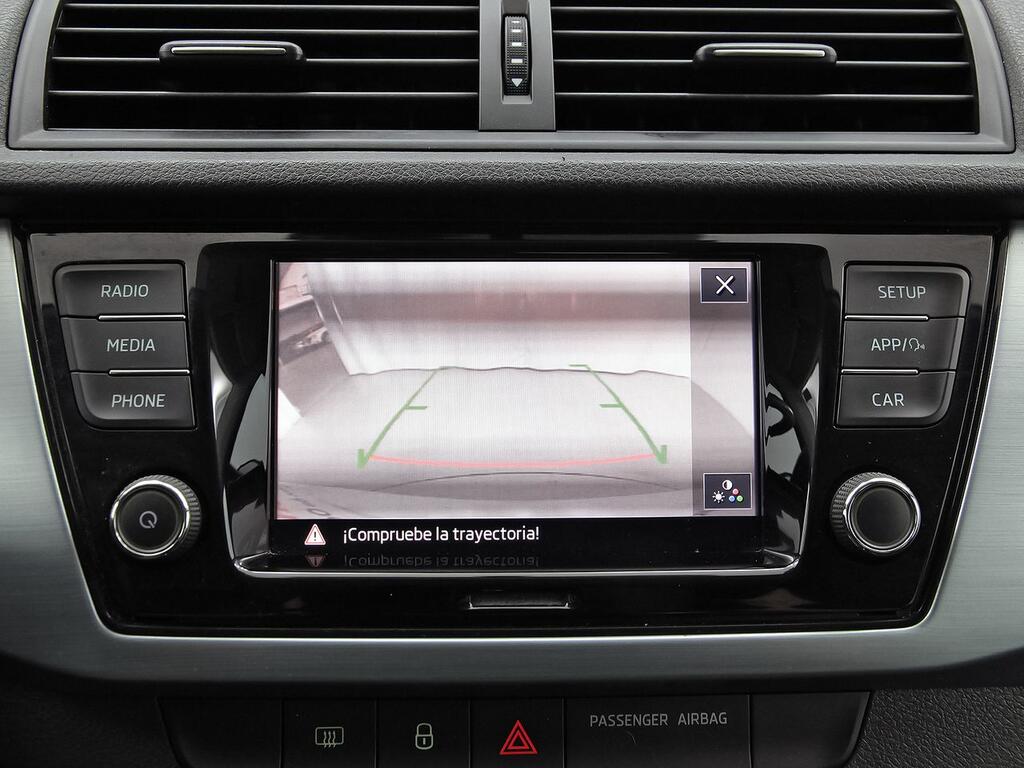 Skoda Fabia 1.0 TSI 70KW (95cv) Ambition 19 Skoda Fabia 1.0 TSI 70KW (95cv) Ambition 19