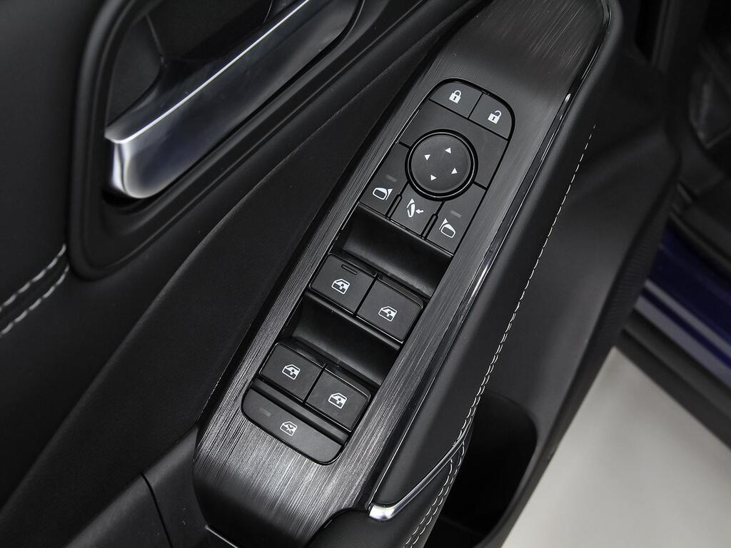 Nissan Qashqai DIG-T 116kW Xtronic N-Connecta 11