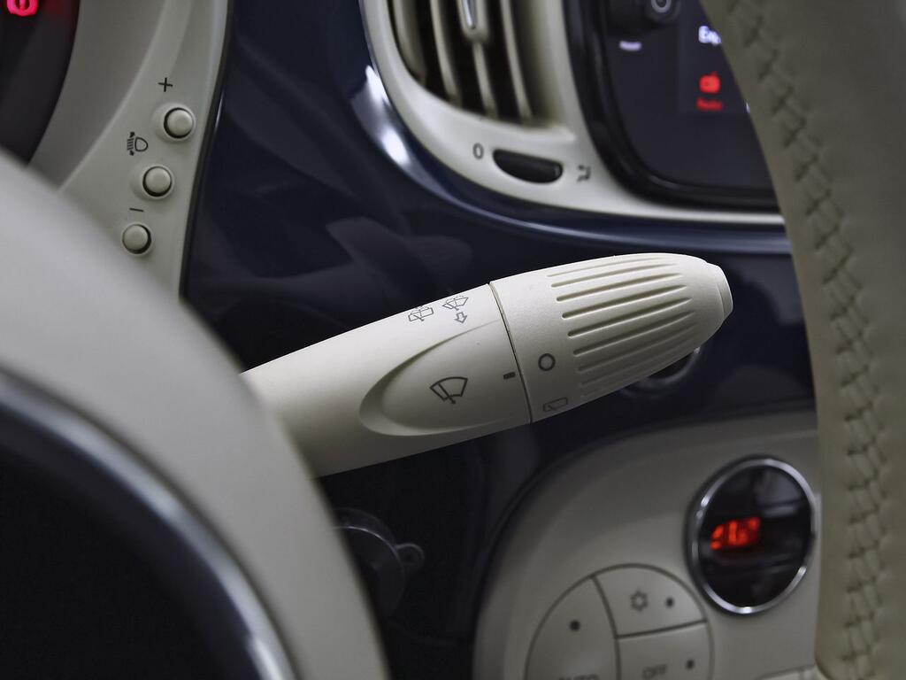 Fiat 500 Dolcevita 1.0 Hybrid 51KW (70 CV) 17