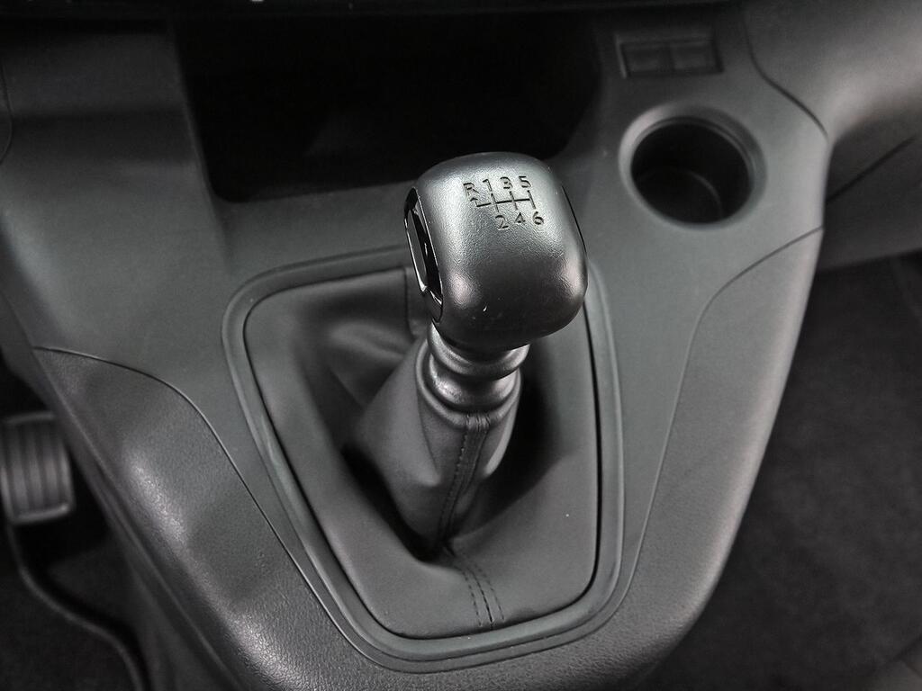 Citroën Berlingo 1.5 BLUEHDI 100 TALLA M SHINE BUSINESS 5P (N1) 28