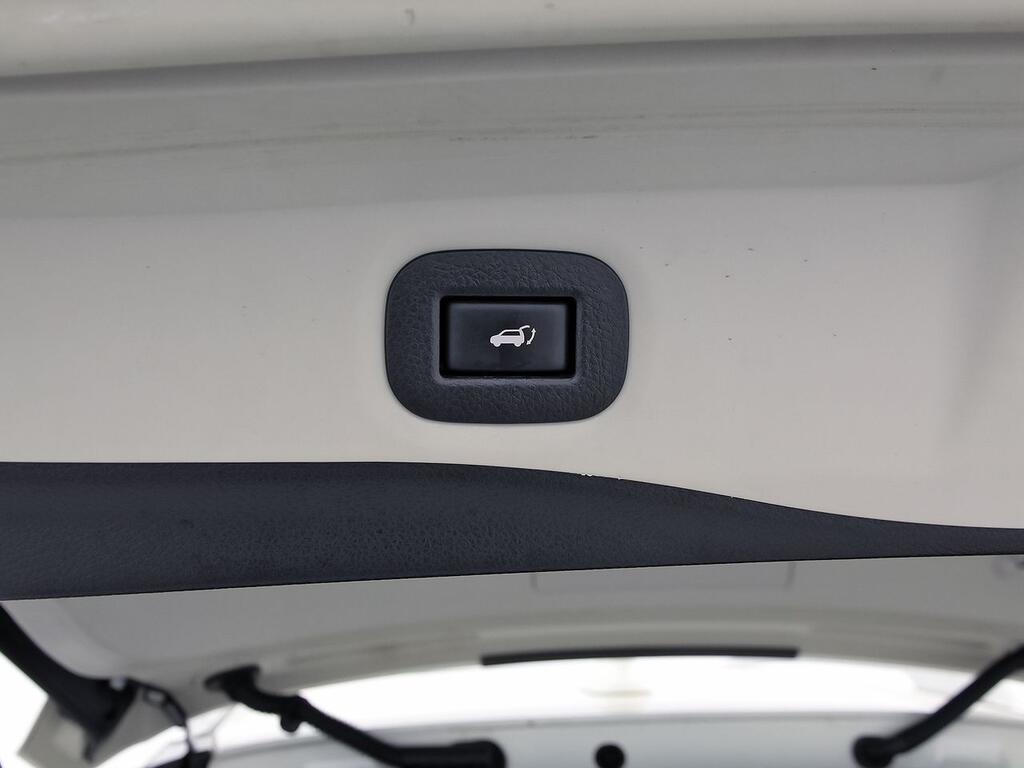 Nissan X-Trail 5P DIG-T 120 kW (160 CV) E6D DCT TEKNA 33