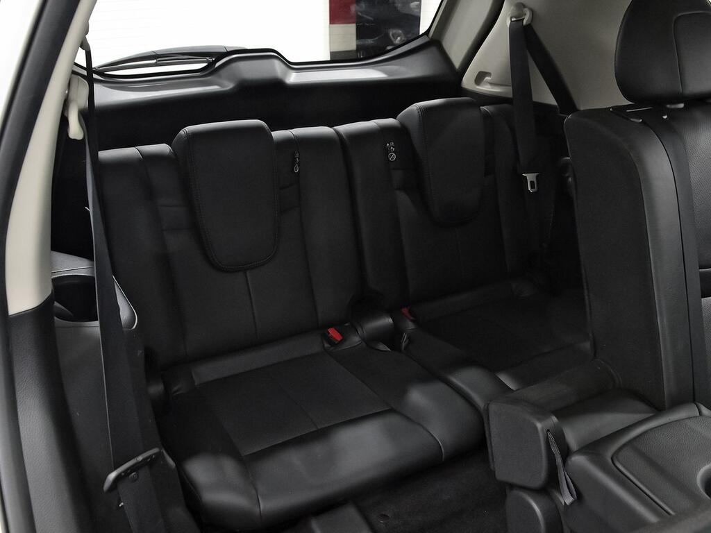 Nissan X-Trail 2.0 dCi 4x4-i XTRON TEKNA 7 P 9