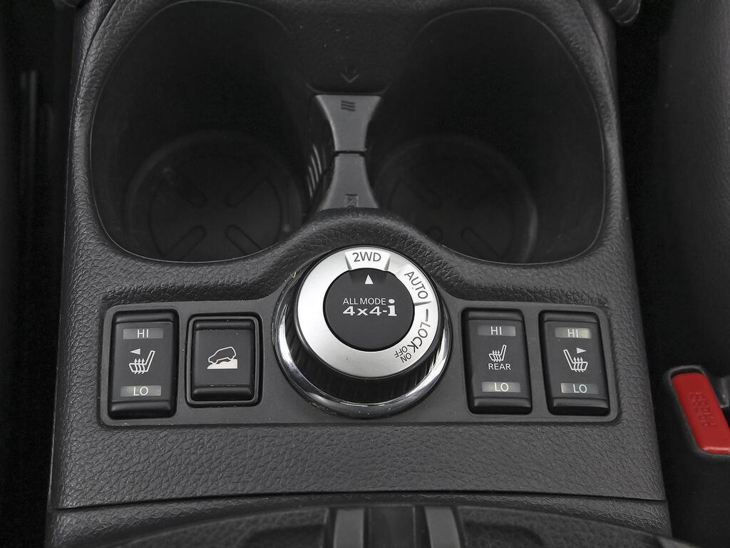 Nissan X-Trail 2.0 dCi 4x4-i XTRON TEKNA 7 P 31