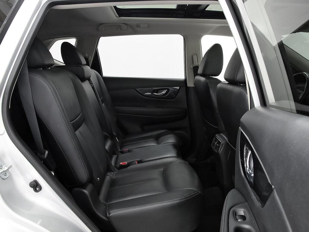 Nissan X-Trail 2.0 dCi 4x4-i XTRON TEKNA 7 P 8