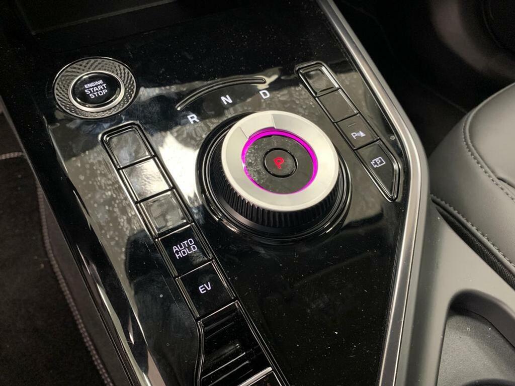 Kia Niro 1.6 GDi PHEV 135kW (183CV) Drive 22