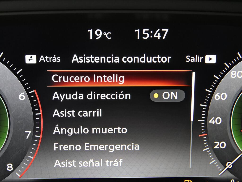 Nissan Qashqai DIG-T 103kW N-Connecta 30
