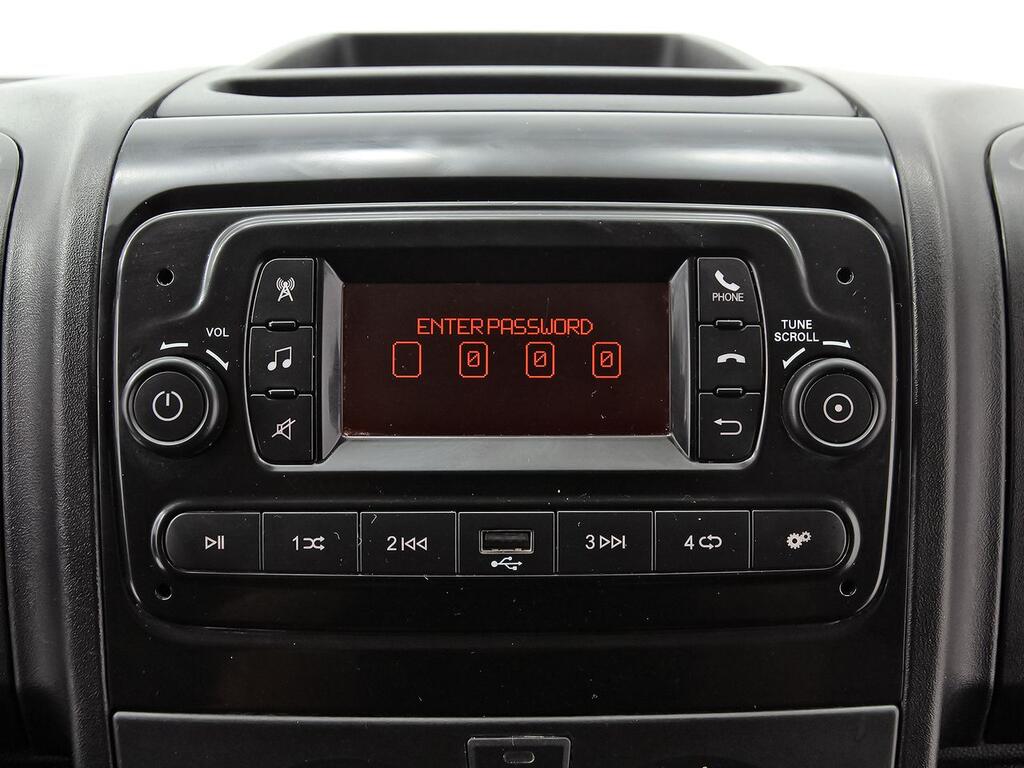 Citroën Jumper FG 2.2 BLUEHDI 120 33 L2H2 4P 23