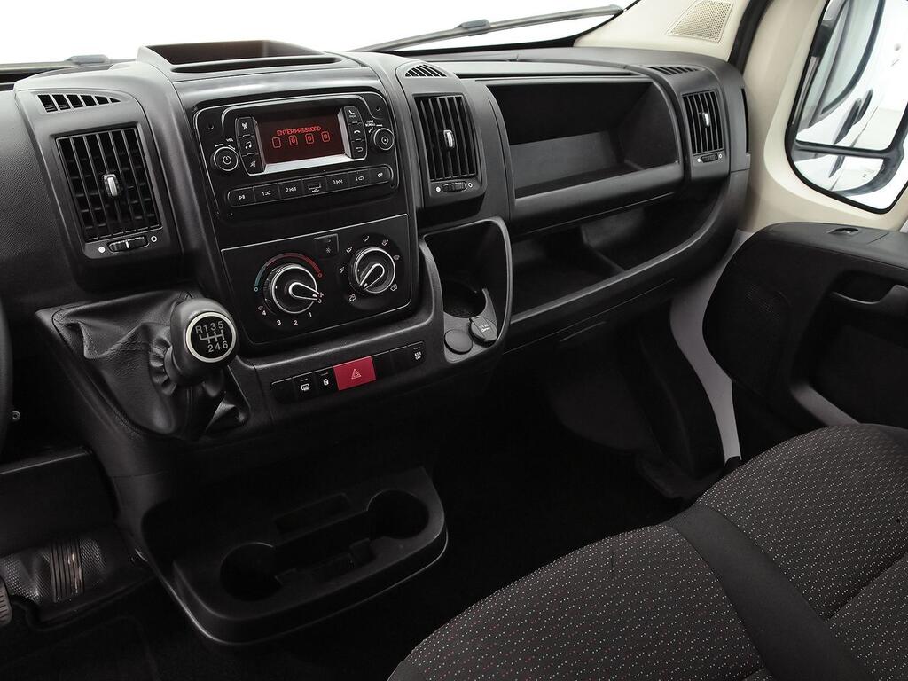 Citroën Jumper FG 2.2 BLUEHDI 120 33 L2H2 4P 13