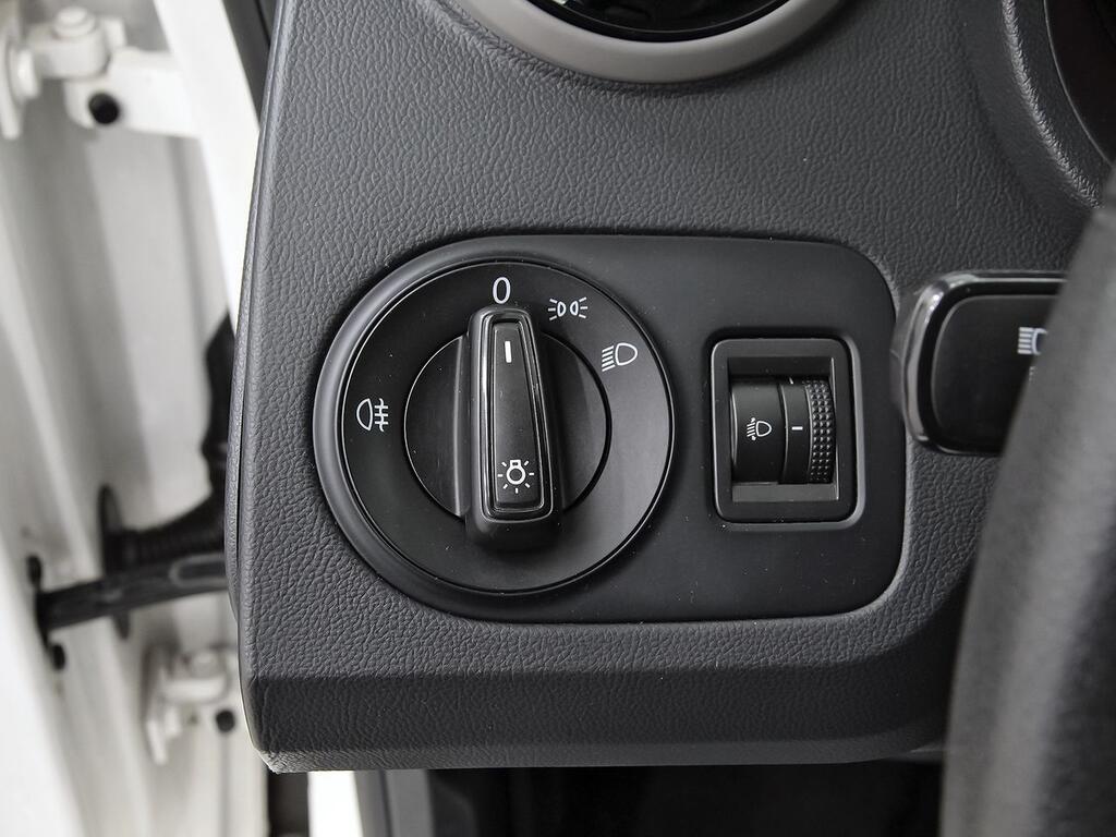 Seat Ibiza 1.0 55kW (75CV) Reference 11