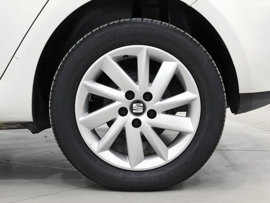 Seat Ibiza 1.0 55kW (75CV) Reference 8