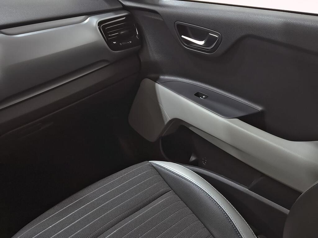 Kia Stonic 1.0 T-GDi 74kW MHEV MT Style Edition 34