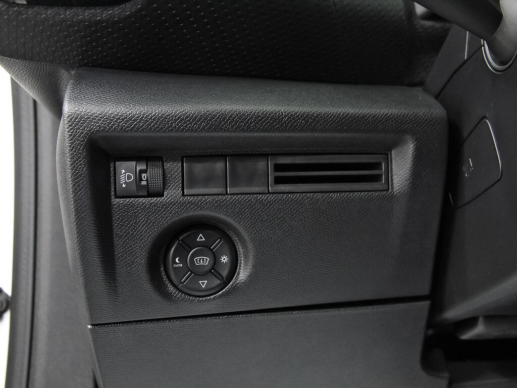 Citroën C4 PureTech 130 S&S 6v Shine 8