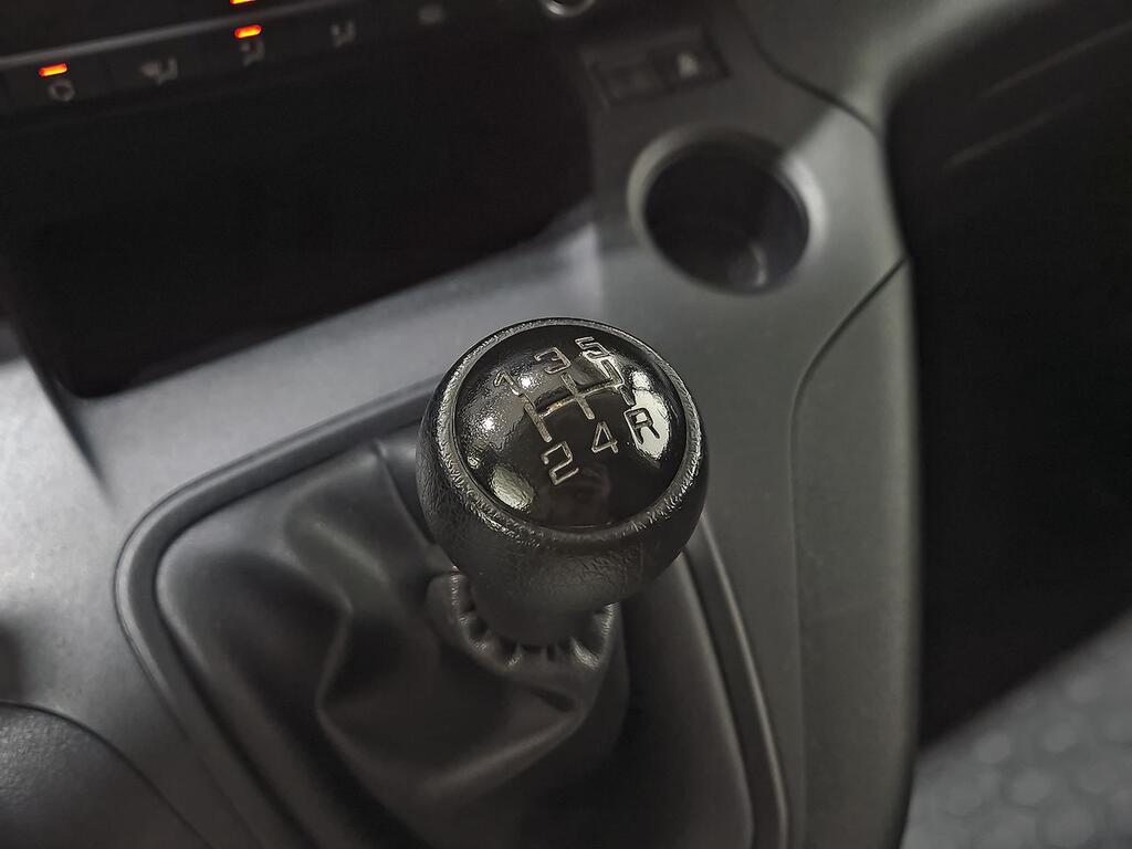 Opel Combo Cargo FURGON ISOTERMO 1.5 TD 75KW EXPRESS 1000KG S/S LWB 4P 22