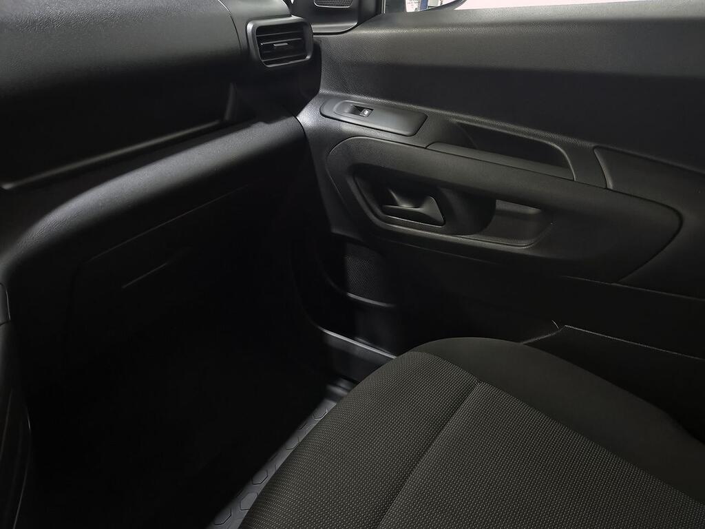 Opel Combo Cargo FURGON ISOTERMO 1.5 TD 75KW EXPRESS 1000KG S/S LWB 4P 23