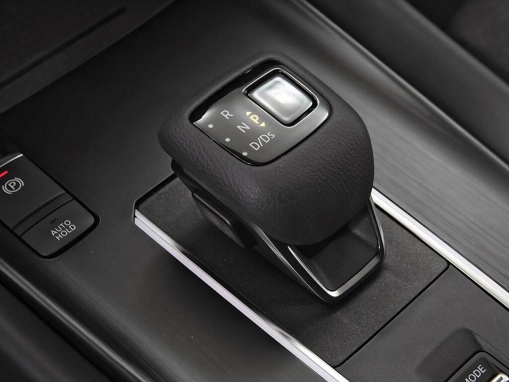 Nissan Qashqai DIG-T 116kW Xtronic N-Connecta 33