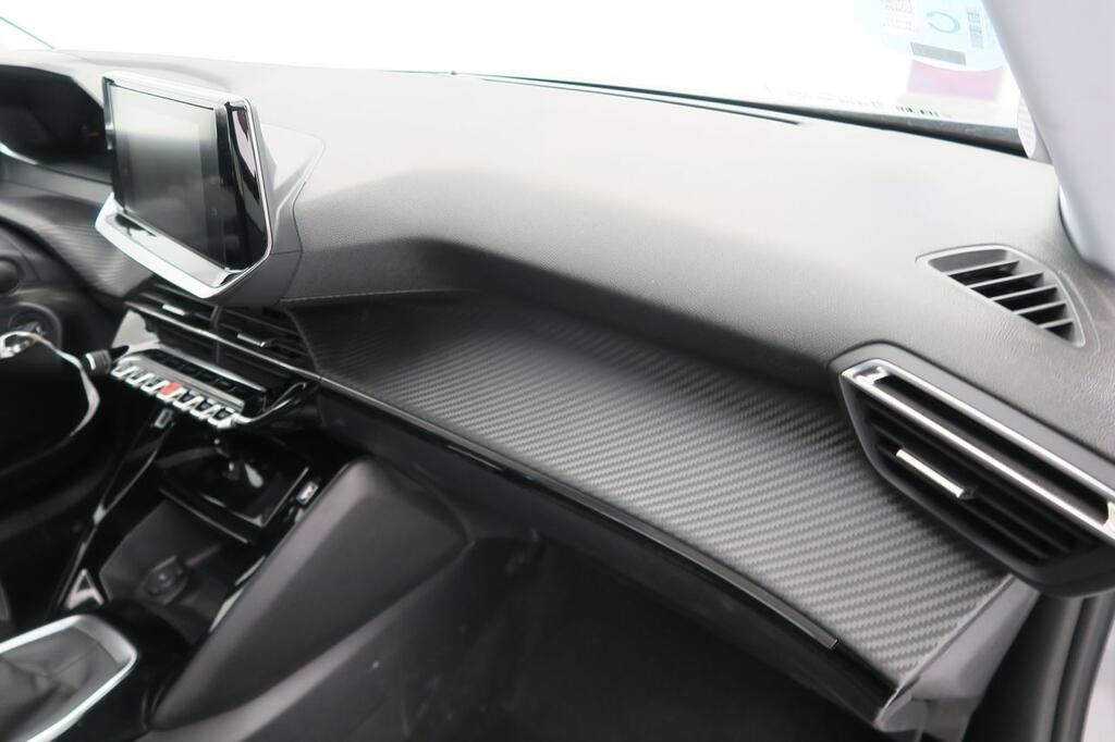 Peugeot 2008 Allure Puretech 100 S&S BVM6 11