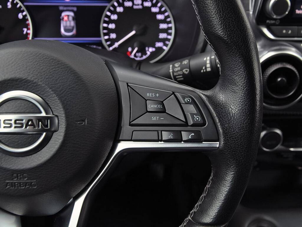 Nissan Juke DIG-T 84 kW (114 CV) 6M/T N-Connecta 18