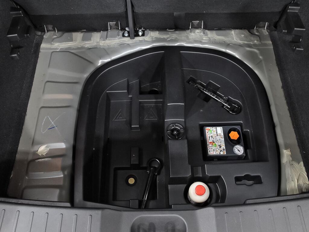 Nissan Juke DIG-T 84 kW (114 CV) 6M/T N-Connecta 31