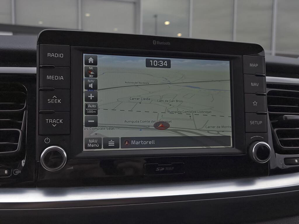 Kia Stonic 1.0 T-GDi 88kW (120CV) Drive 21