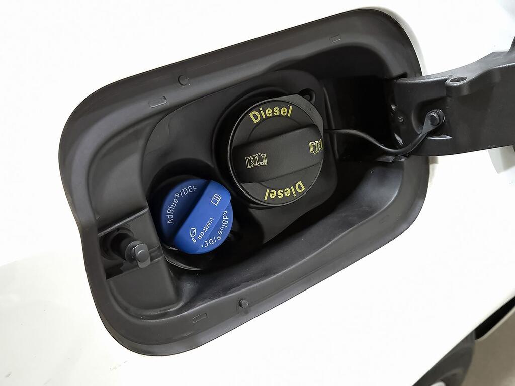 Seat Leon 2.0 TDI 110kW DSG-7 Style Go 34