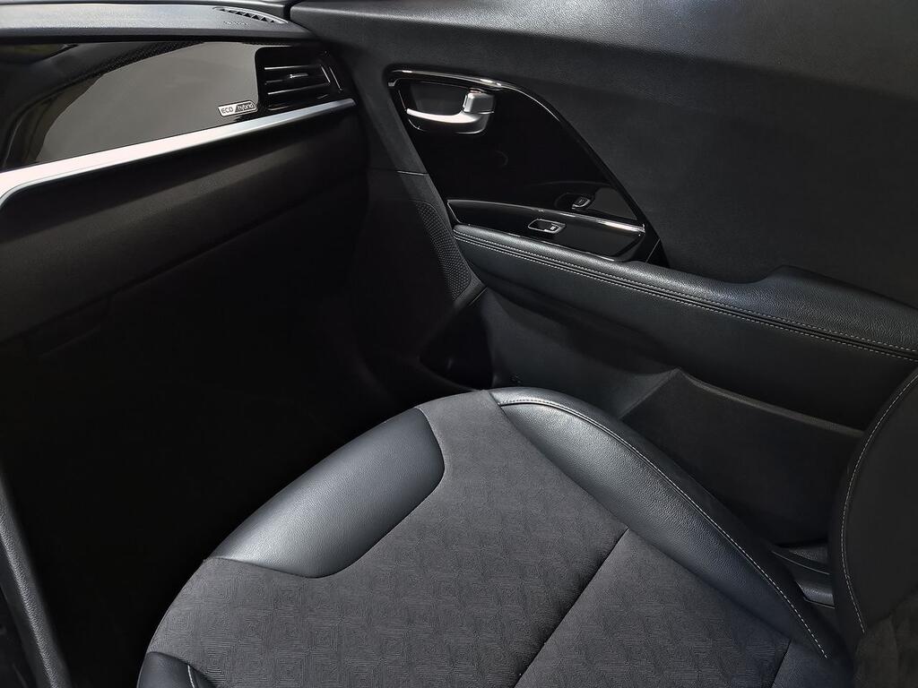 Kia Niro 1.6 GDi HEV 104kW (141CV) Drive 30