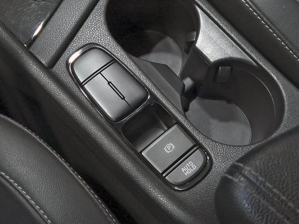 Kia Niro 1.6 GDi HEV 104kW (141CV) Drive 28